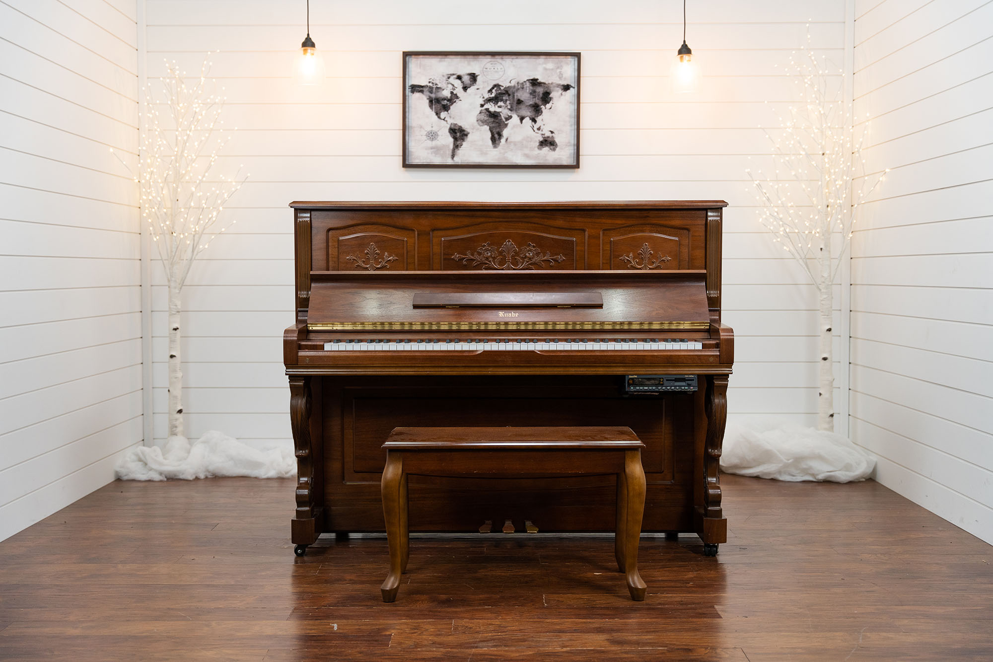 Knabe KN-480 with Player