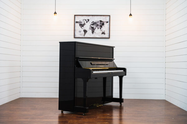 Yamaha U1