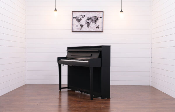 Yamaha Clavinova CLP785 - Image 3