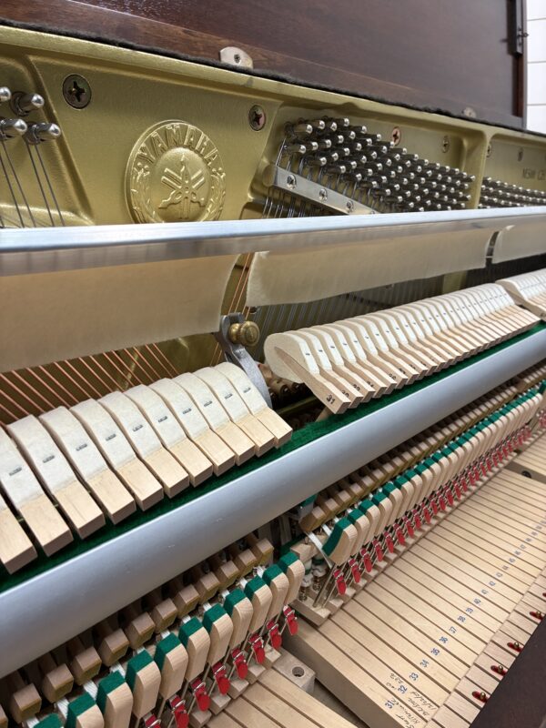 Yamaha M500 - Upright Acoustic Piano - T282932 - Image 5