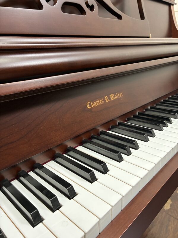 Charles R. Walter Acoustic Upright Piano - 511215 - Image 4