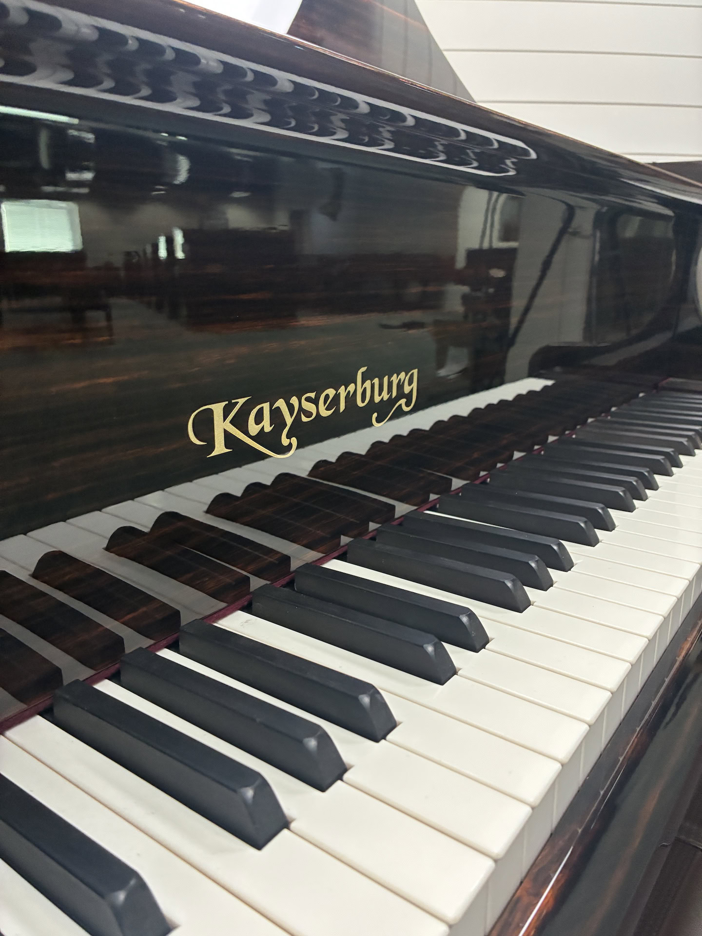 Kayserburg Artist Series Grand Piano #2708336 - Image 3