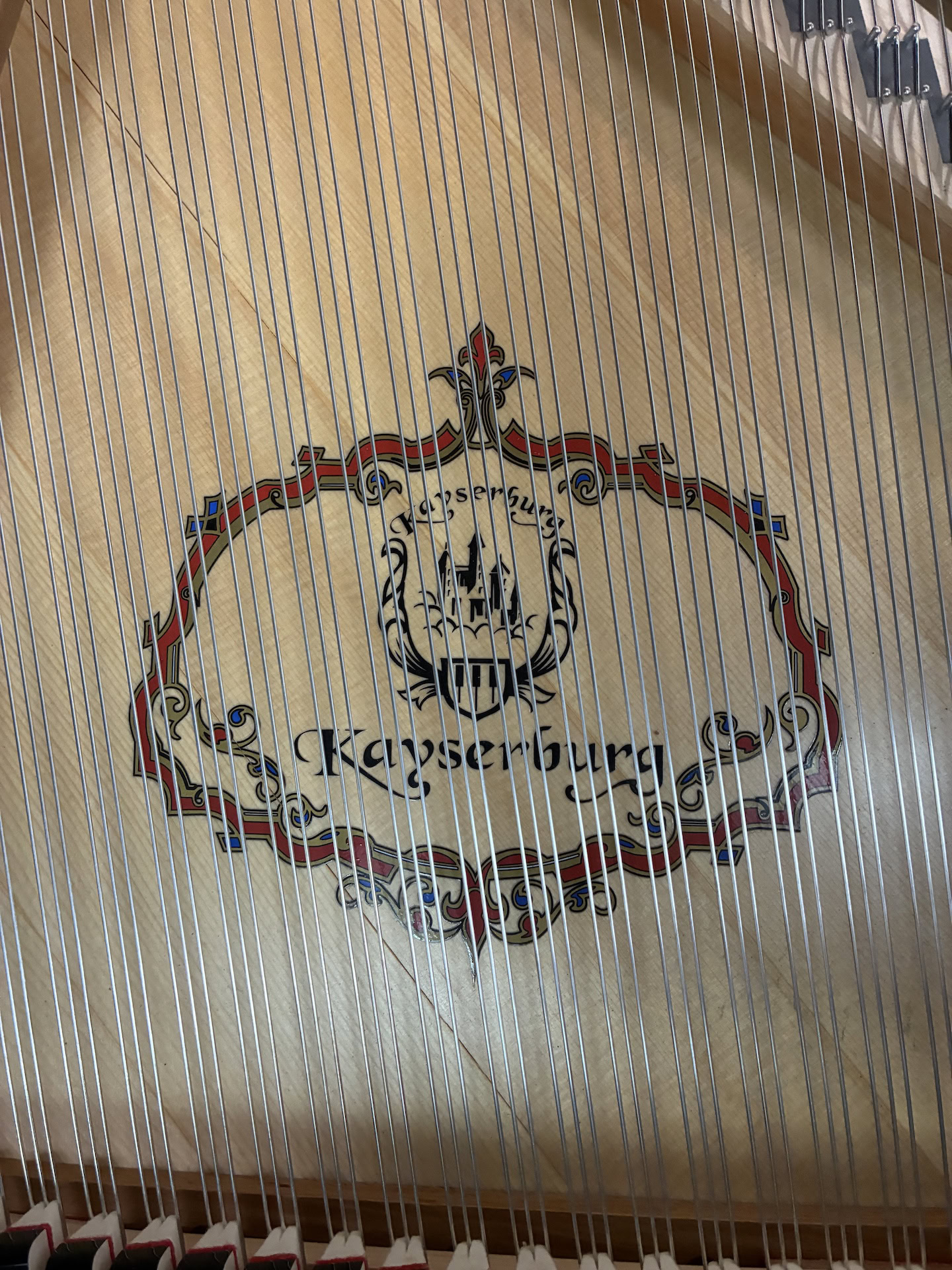 Kayserburg Artist Series Grand Piano #2708336 - Image 9