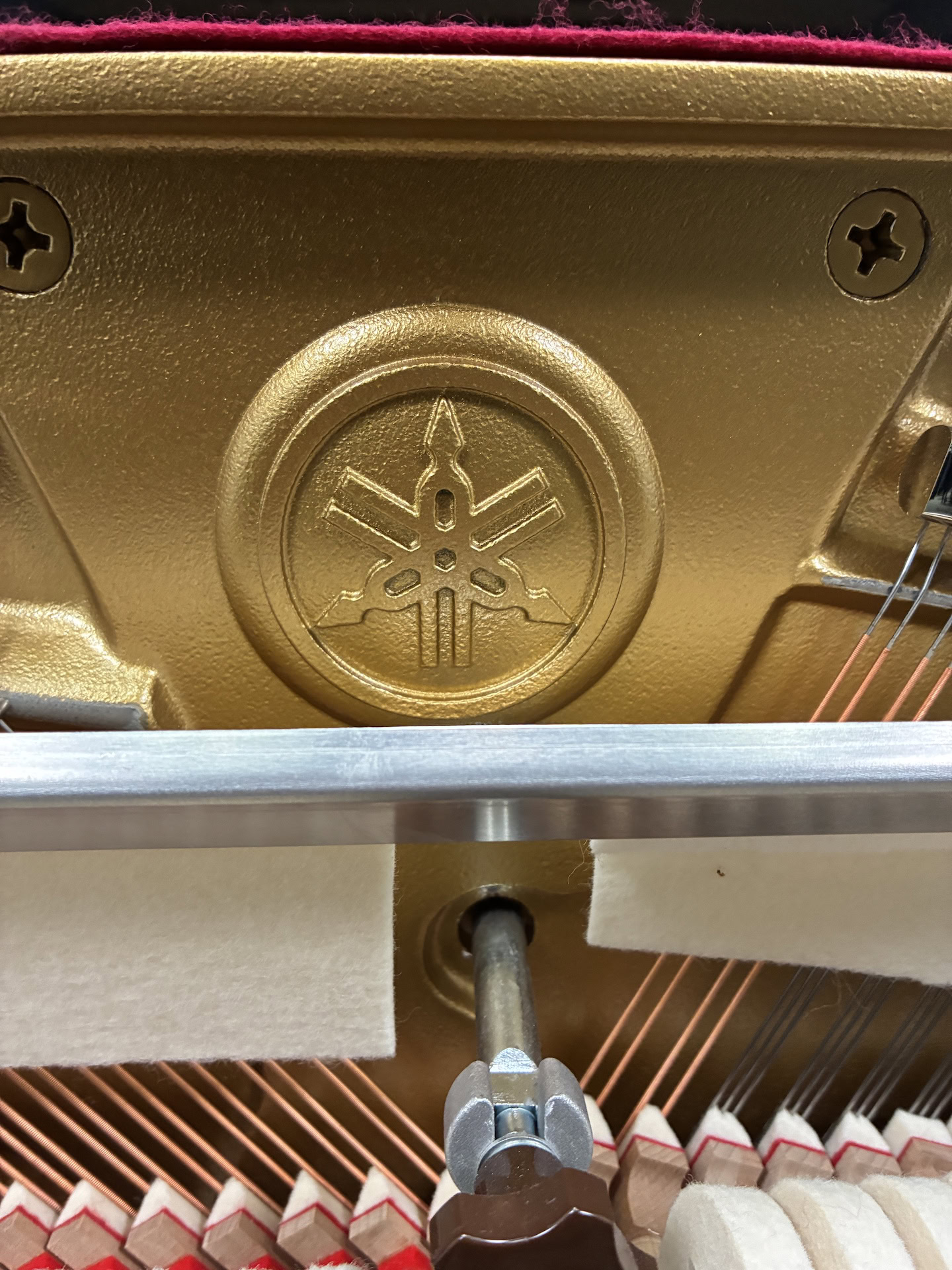 Yamaha b2 Upright Piano PE # J38462768 - Image 8