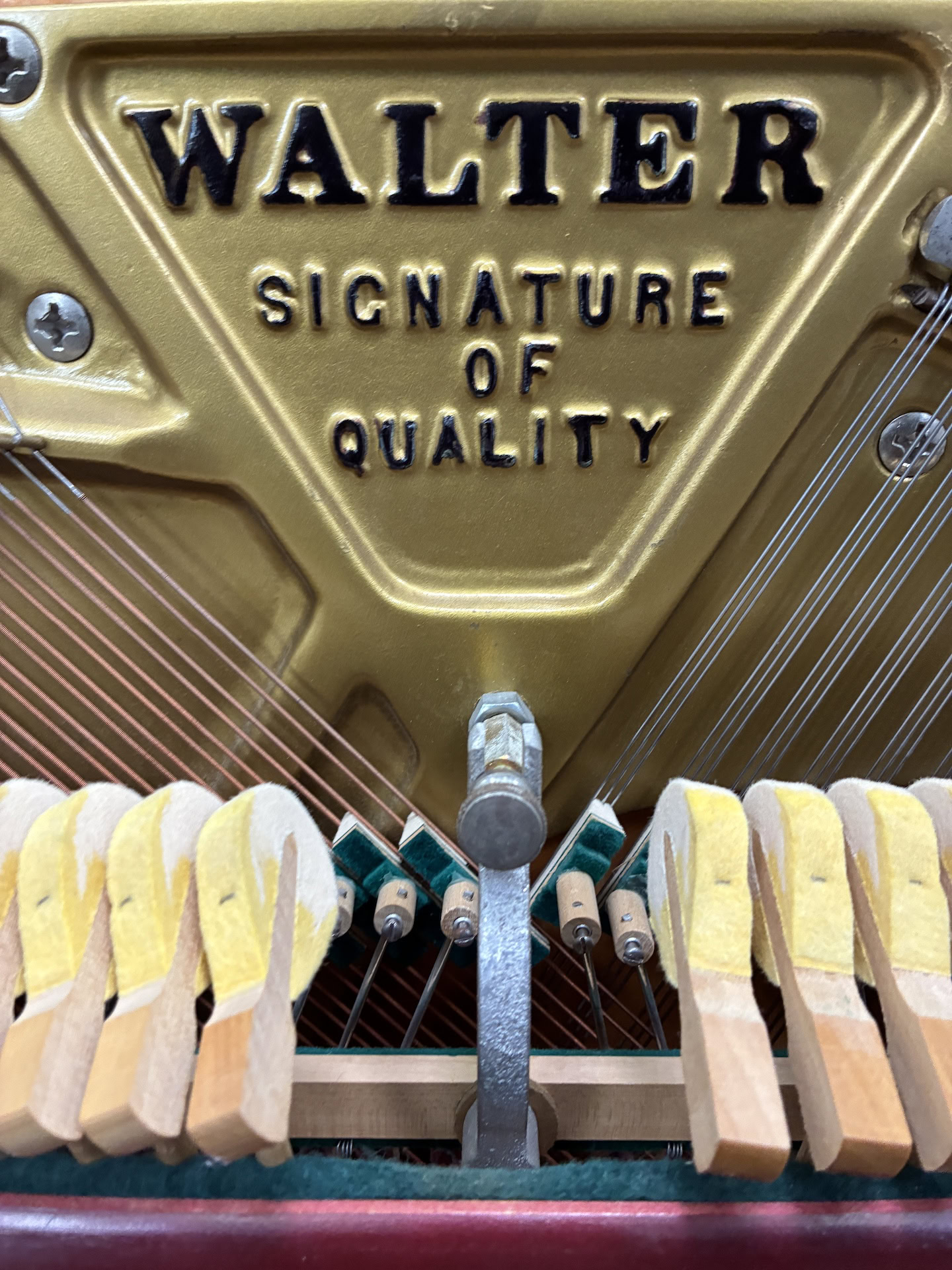 Charles R. Walter Traditional Upright Piano #504725 - Image 4