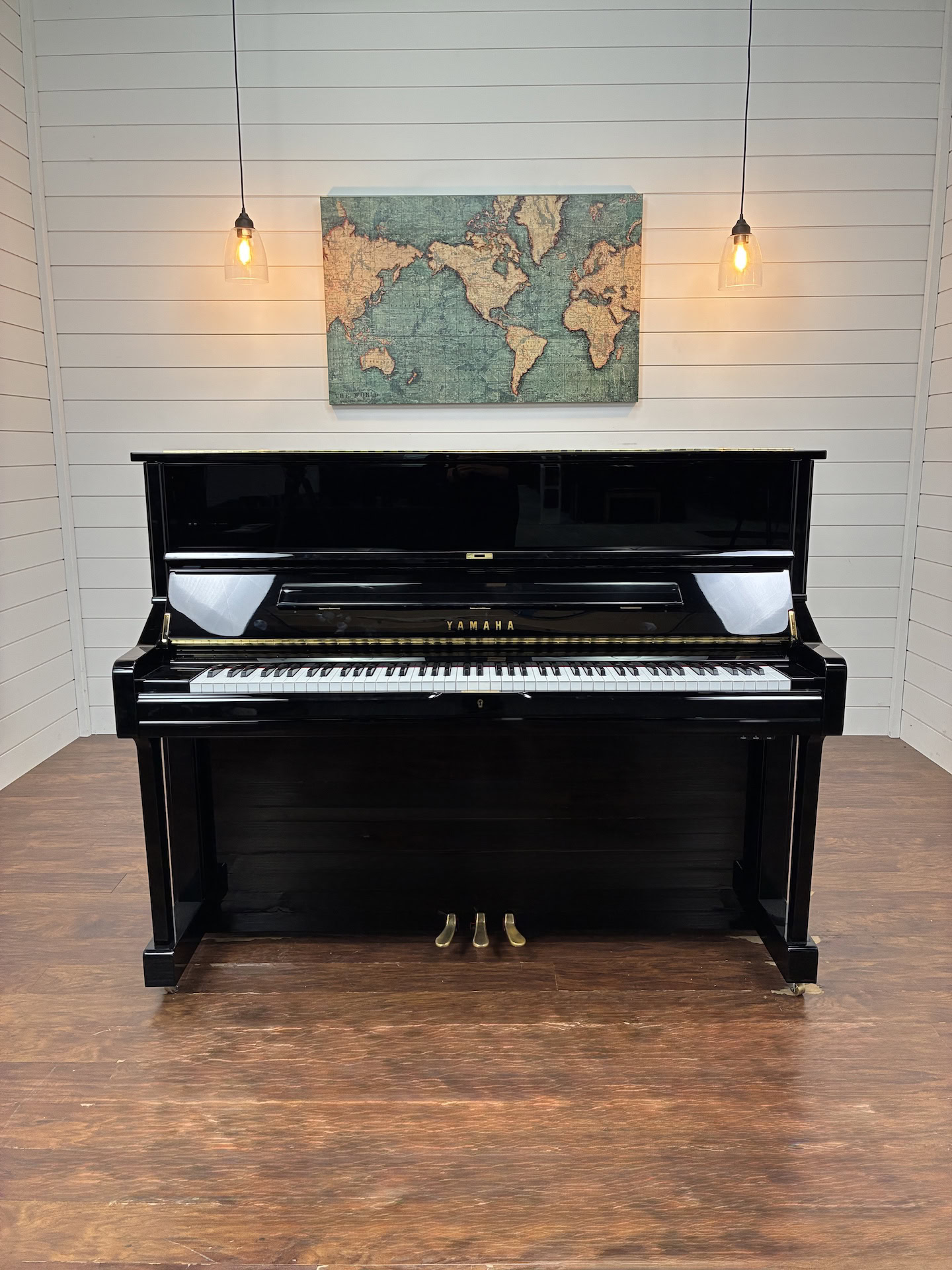 Yamaha U1 Upright Piano #6564876